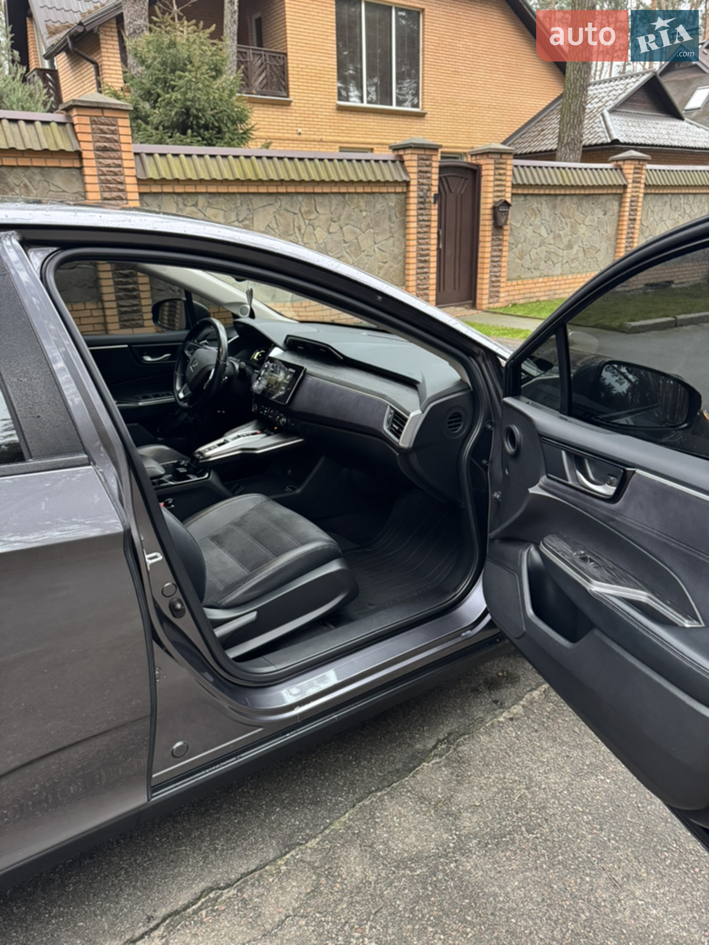 2018 Honda FCX Clarity - мініатюра 28