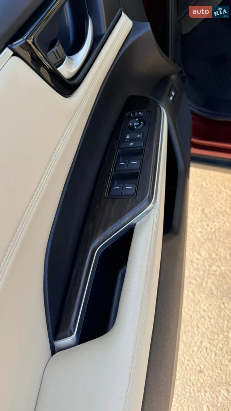 2020 Honda FCX Clarity - мініатюра 12