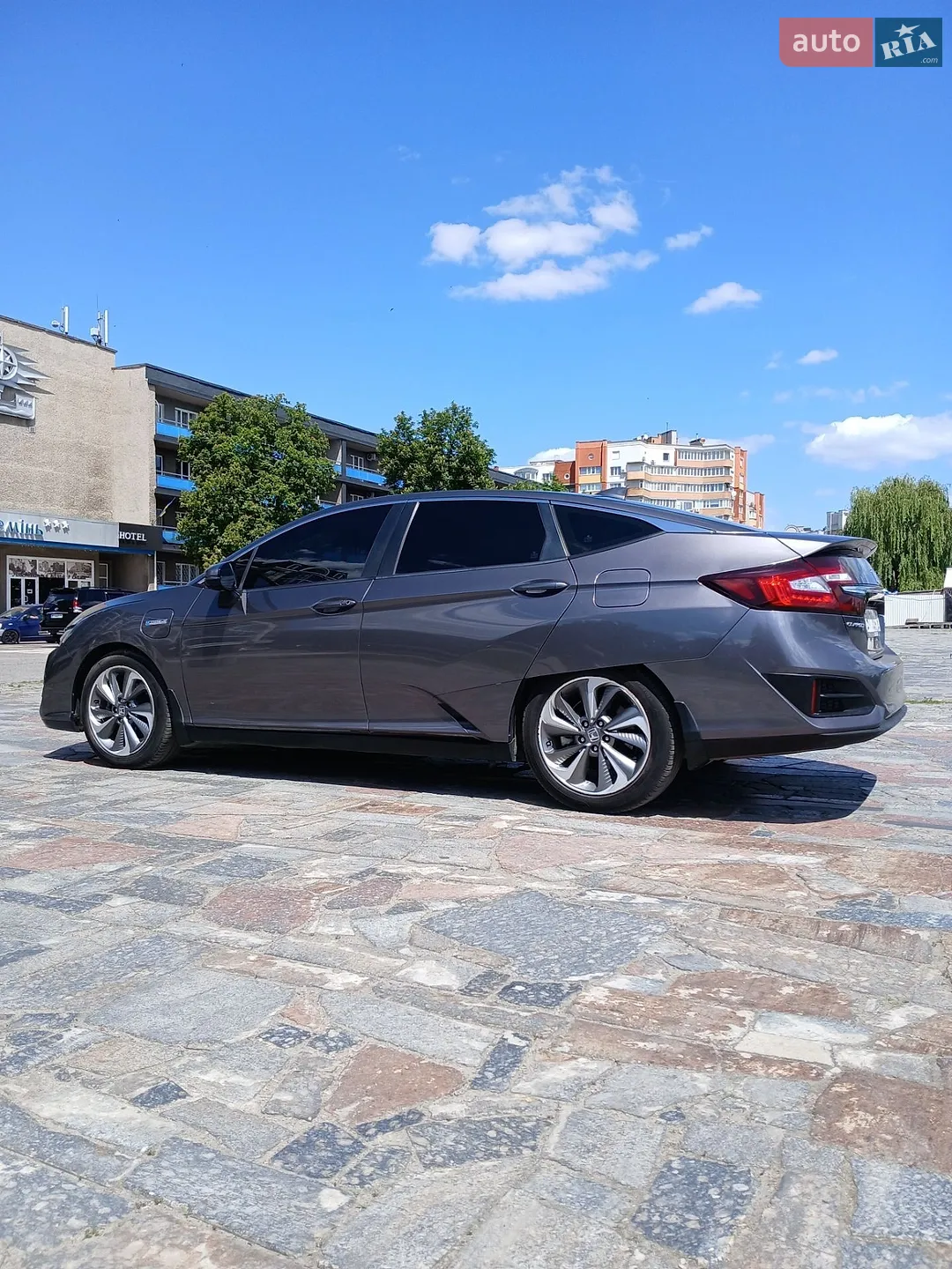 2017 Honda FCX Clarity - мініатюра 6