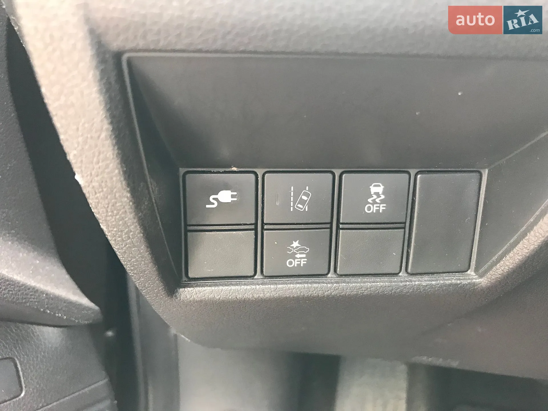 2018 Honda FCX Clarity - мініатюра 16