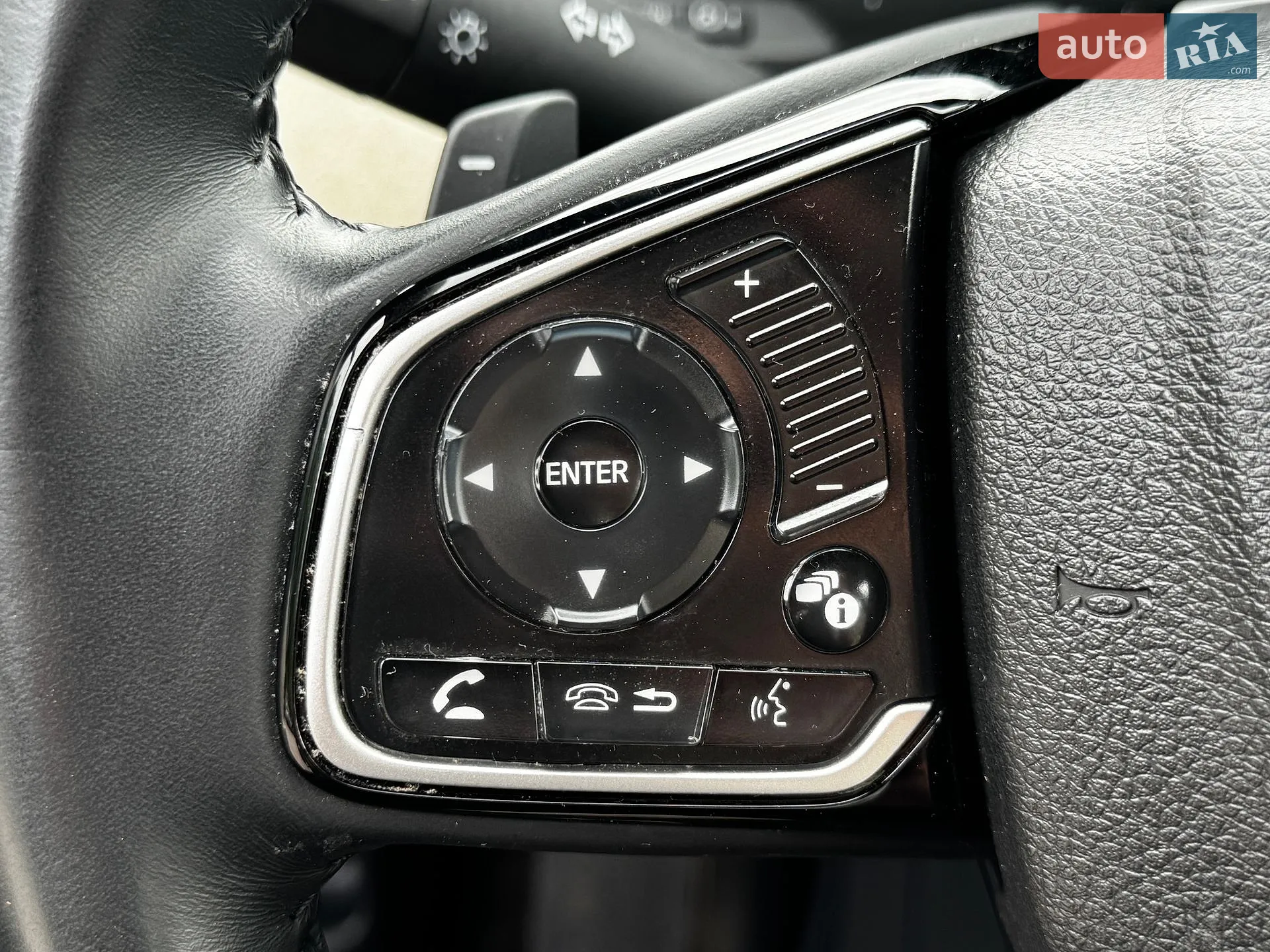 2018 Honda FCX Clarity - мініатюра 26