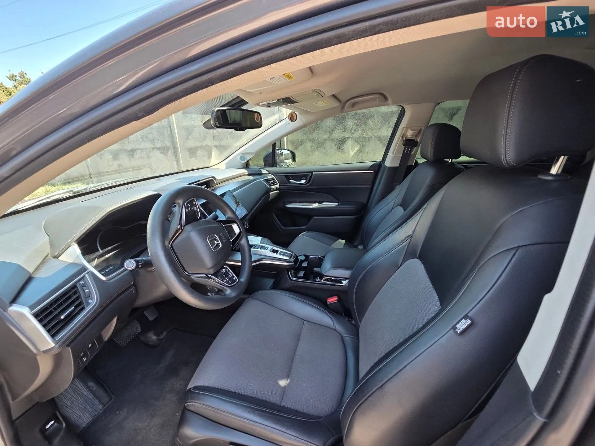 2019 Honda FCX Clarity - мініатюра 12