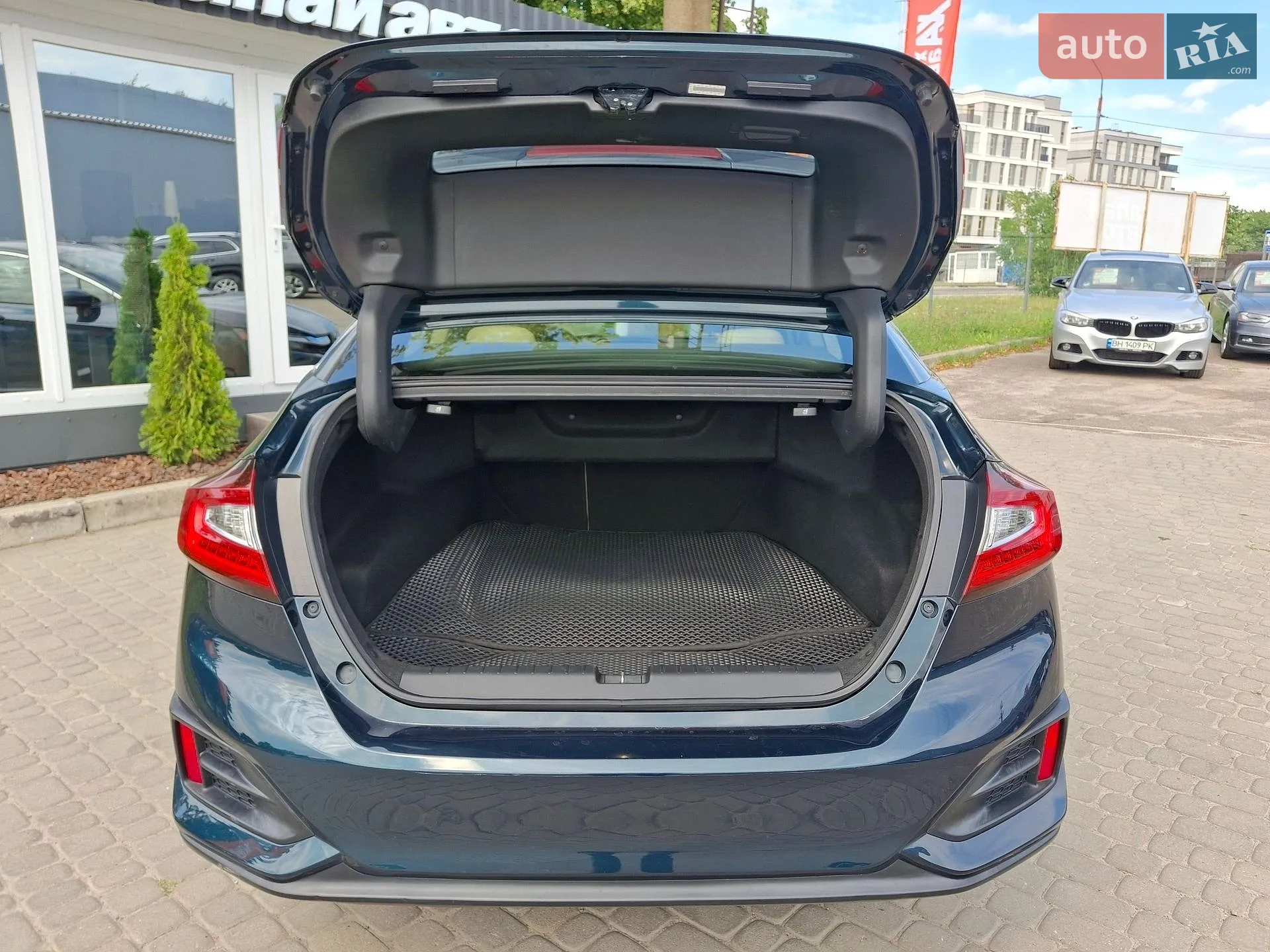 2017 Honda FCX Clarity - мініатюра 25