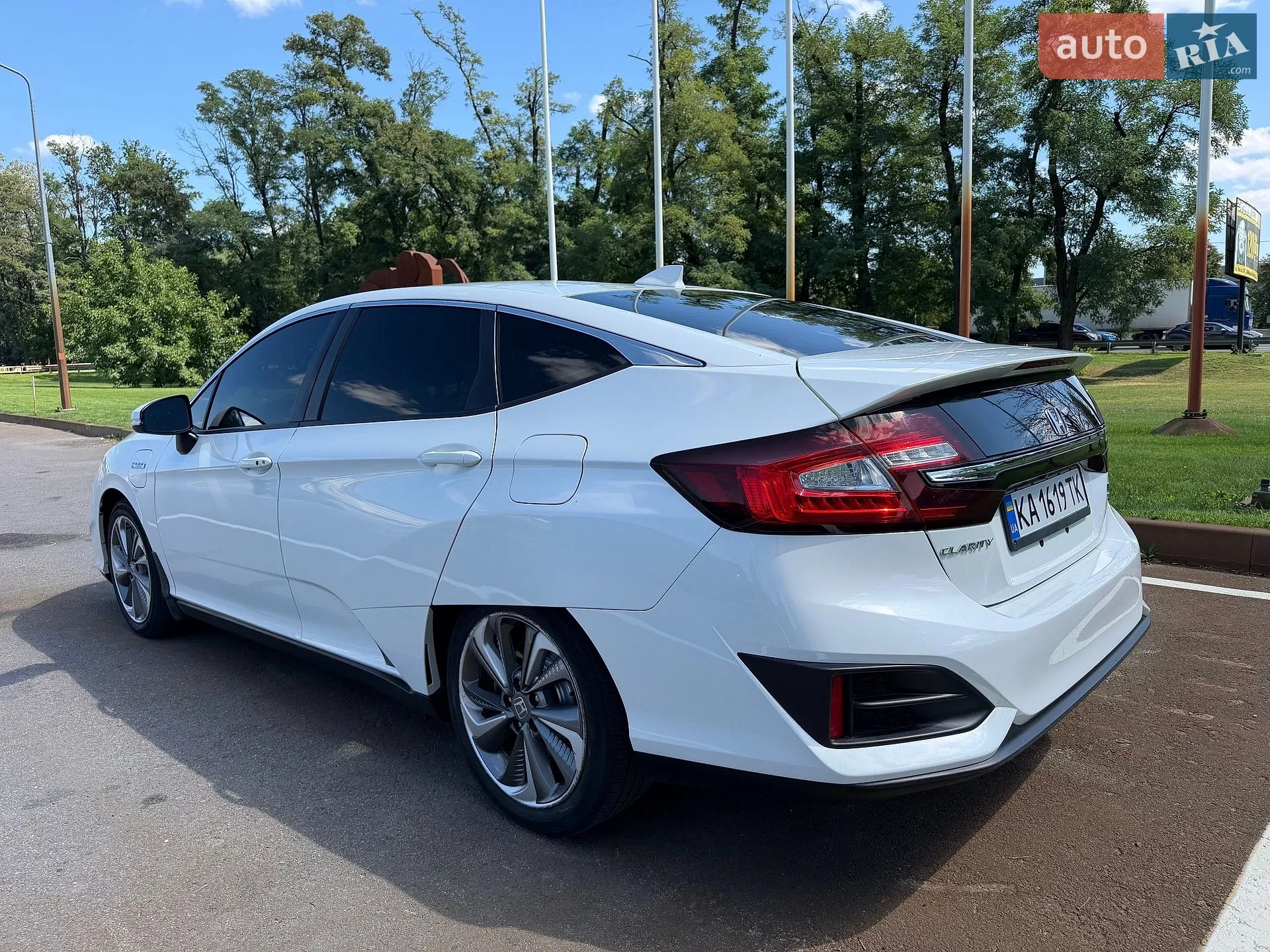 2017 Honda FCX Clarity - мініатюра 7