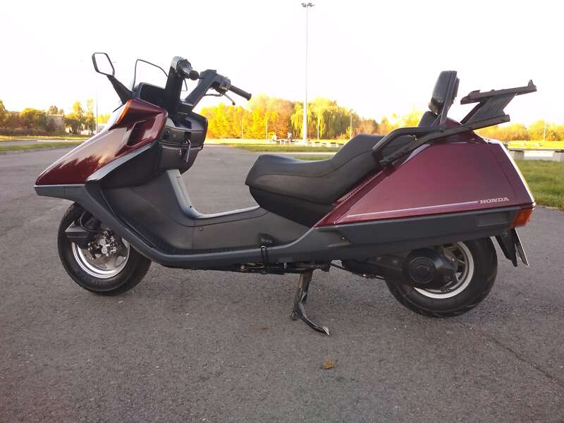Максі-скутер Honda CN 250 1996 в Львові