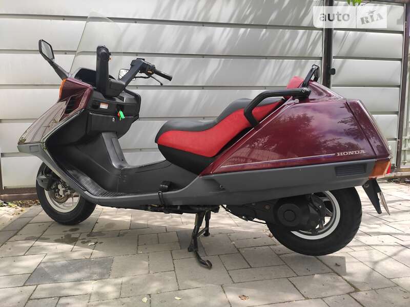 Максі-скутер Honda CN 250 1996 в Львові
