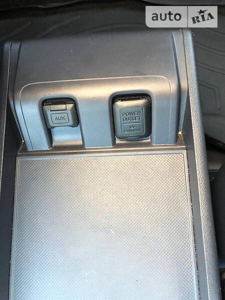 Позашляховик / Кросовер Honda CR-V 2011 в Львові