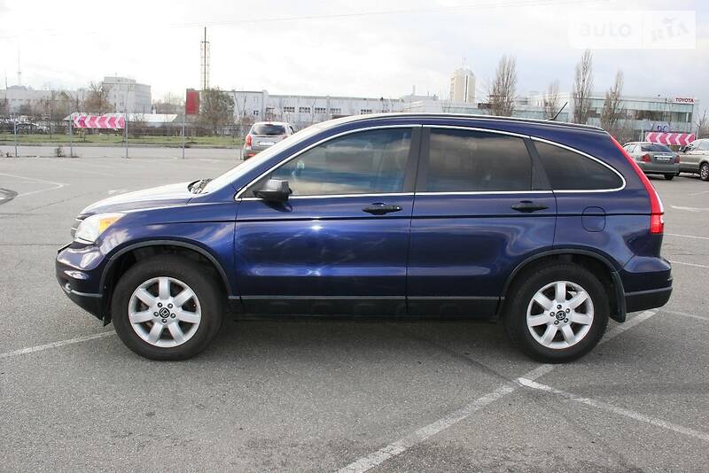 Позашляховик / Кросовер Honda CR-V 2011 в Києві