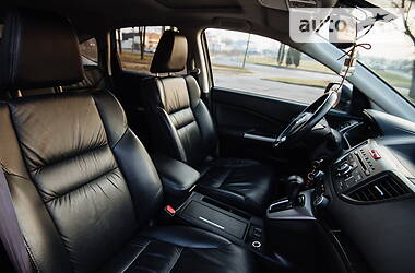 Позашляховик / Кросовер Honda CR-V 2013 в 