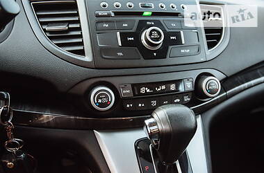 Позашляховик / Кросовер Honda CR-V 2013 в 