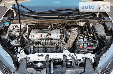Позашляховик / Кросовер Honda CR-V 2013 в 