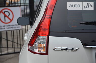 Позашляховик / Кросовер Honda CR-V 2013 в  фото 6 Позашляховик / Кросовер Honda CR-V 2013 в