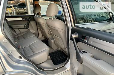 Позашляховик / Кросовер Honda CR-V 2011 в 