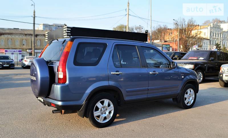 Позашляховик / Кросовер Honda CR-V 2004 в Харкові