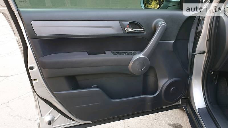 Позашляховик / Кросовер Honda CR-V 2009 в Кам'янському