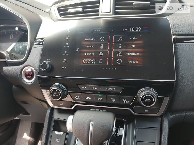 Позашляховик / Кросовер Honda CR-V 2017 в Києві