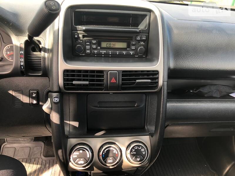Позашляховик / Кросовер Honda CR-V 2004 в Києві фото 8 Позашляховик / Кросовер Honda CR-V 2004 в Києві