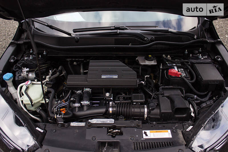 Позашляховик / Кросовер Honda CR-V 2017 в Луцьку