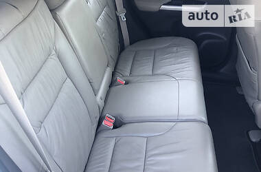 Позашляховик / Кросовер Honda CR-V 2012 в 