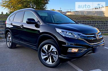 Внедорожник / Кроссовер Honda CR-V 2016 в Киеве