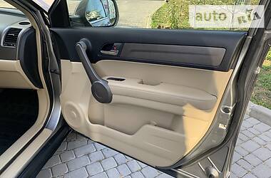 Позашляховик / Кросовер Honda CR-V 2009 в 