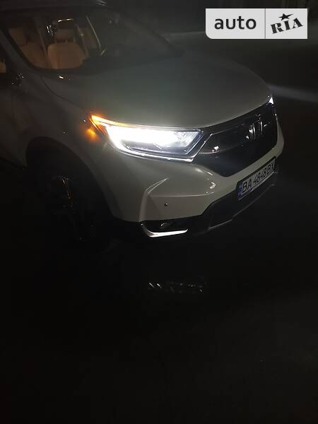Внедорожник / Кроссовер Honda CR-V 2017 в Кропивницком