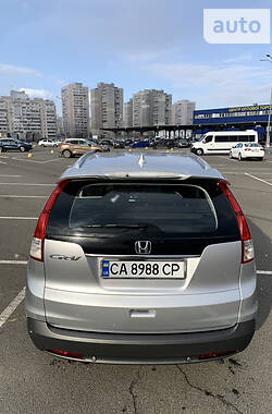 Внедорожник / Кроссовер Honda CR-V 2014 в Киеве