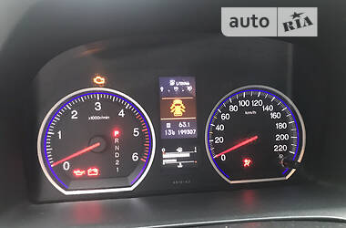 Позашляховик / Кросовер Honda CR-V 2010 в 