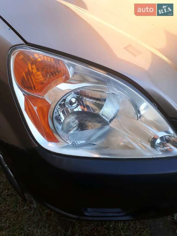 Внедорожник / Кроссовер Honda CR-V 2003 в Хусте