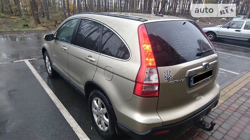 Внедорожник / Кроссовер Honda CR-V 2007 в Киеве