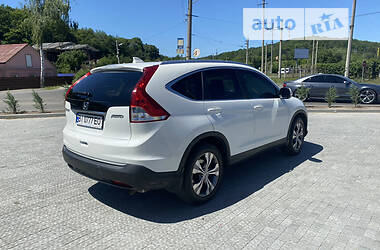 Внедорожник / Кроссовер Honda CR-V 2013 в Полтаве