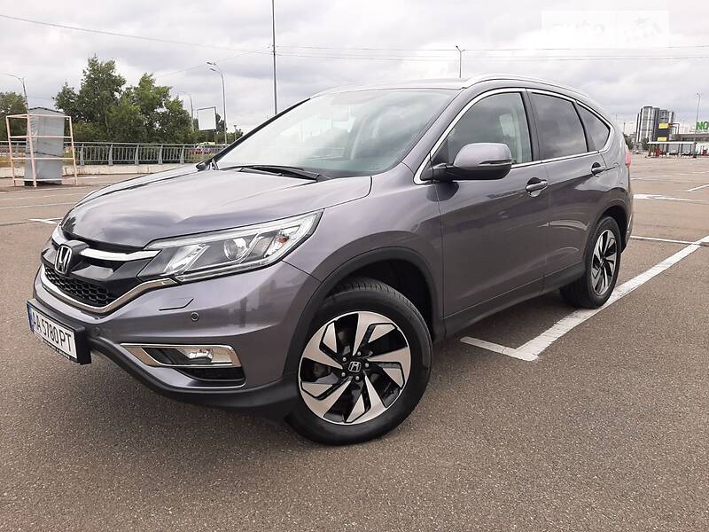 Позашляховик / Кросовер Honda CR-V 2016 в Києві