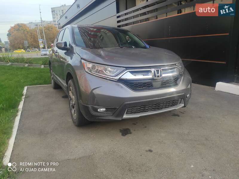 Позашляховик / Кросовер Honda CR-V 2017 в Харкові