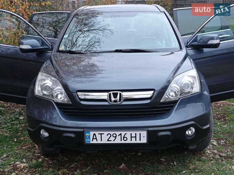Внедорожник / Кроссовер Honda CR-V 2007 в Ивано-Франковске