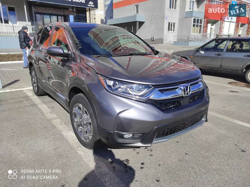 Позашляховик / Кросовер Honda CR-V 2017 в Харкові