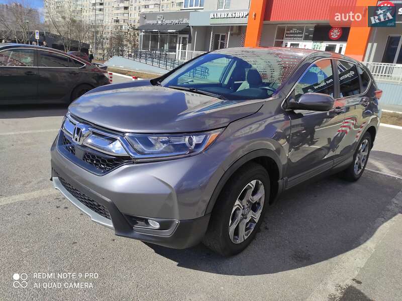 Позашляховик / Кросовер Honda CR-V 2017 в Харкові