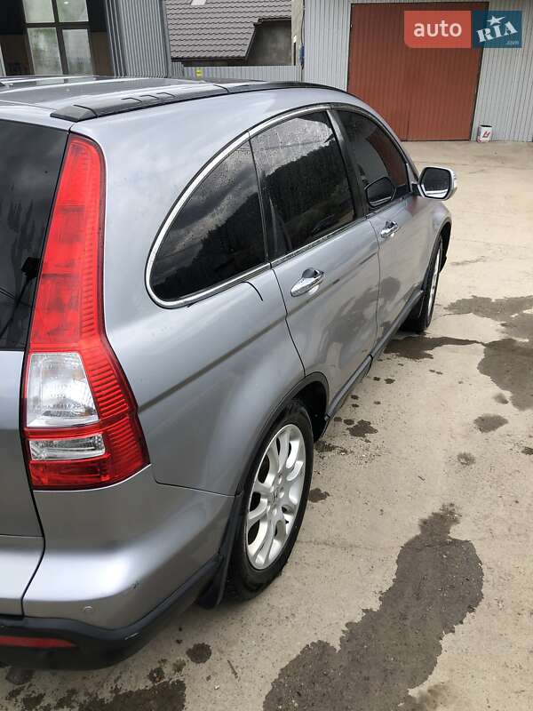 Внедорожник / Кроссовер Honda CR-V 2007 в Межгорье