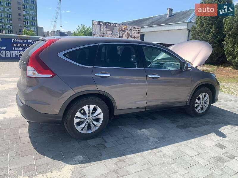 Внедорожник / Кроссовер Honda CR-V 2014 в Калуше