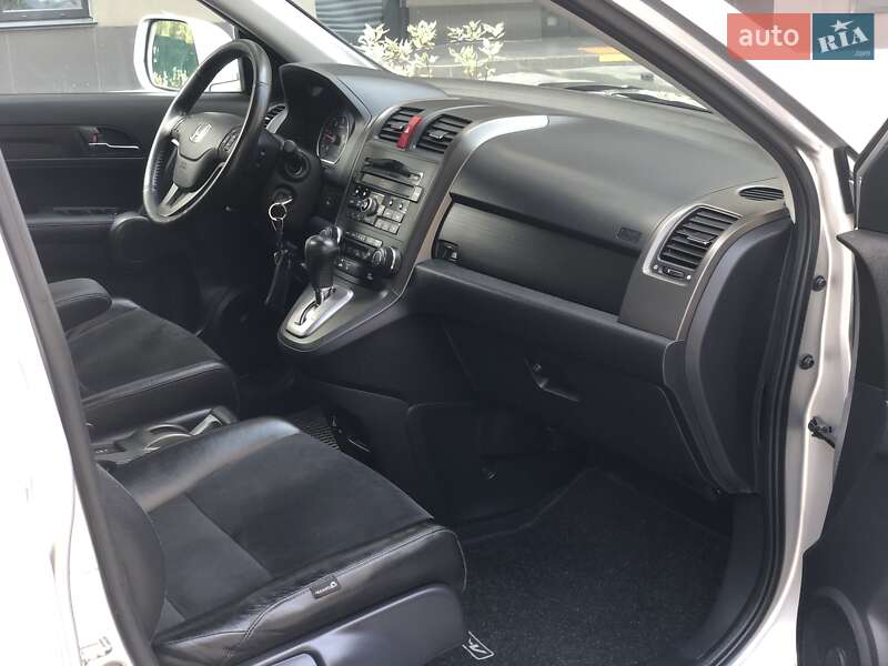 Внедорожник / Кроссовер Honda CR-V 2011 в Броварах