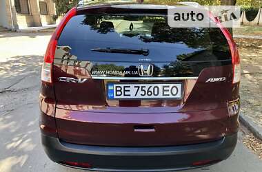 Позашляховик / Кросовер Honda CR-V 2013 в 