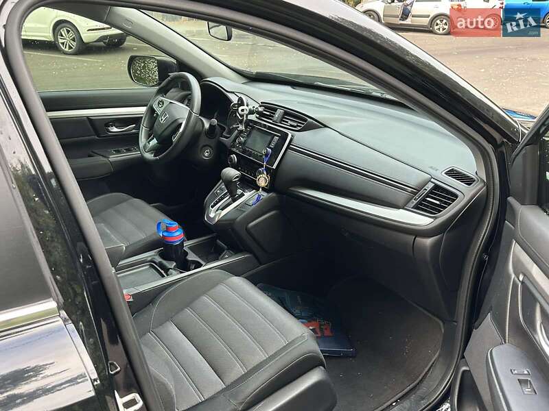 Внедорожник / Кроссовер Honda CR-V 2019 в Одессе