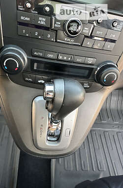 Внедорожник / Кроссовер Honda CR-V 2010 в 
