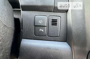 Внедорожник / Кроссовер Honda CR-V 2010 в 