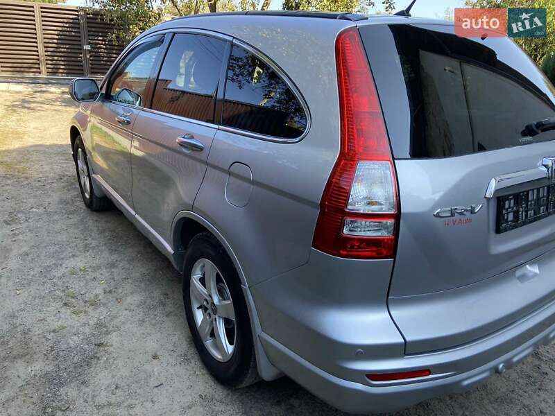 Внедорожник / Кроссовер Honda CR-V 2011 в Львове