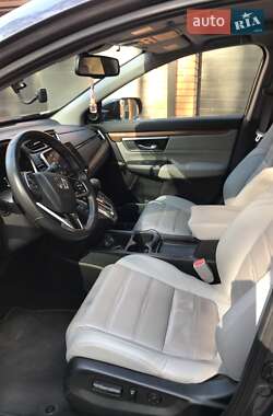Внедорожник / Кроссовер Honda CR-V 2019 в 