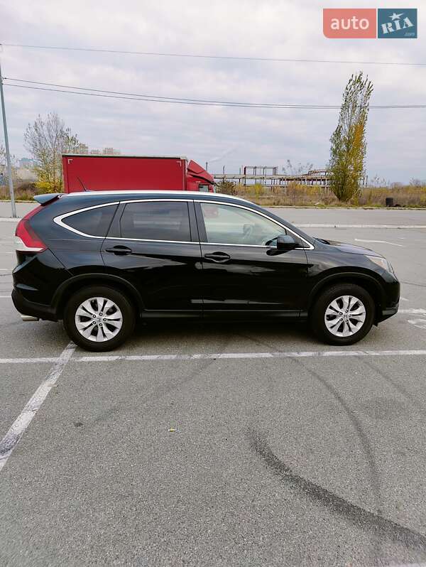 Внедорожник / Кроссовер Honda CR-V 2013 в Киеве