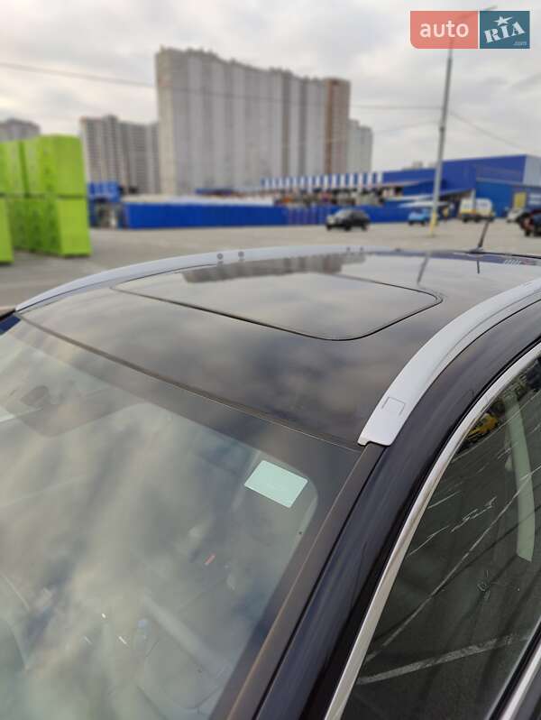 Внедорожник / Кроссовер Honda CR-V 2013 в Киеве