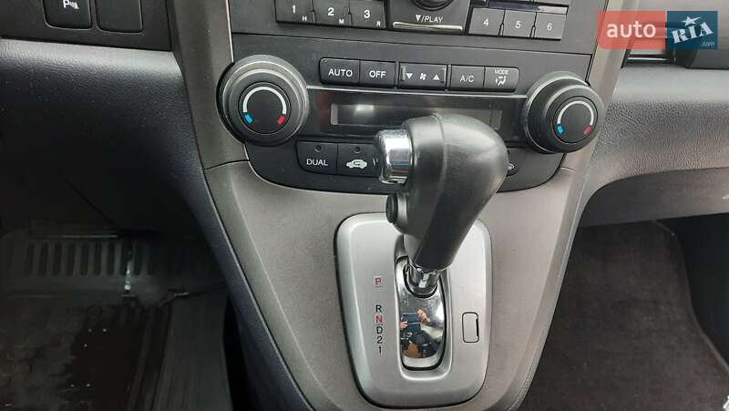 Внедорожник / Кроссовер Honda CR-V 2010 в Киеве фото 49 Внедорожник / Кроссовер Honda CR-V 2010 в Киеве