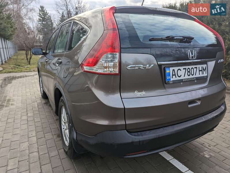 Внедорожник / Кроссовер Honda CR-V 2014 в Луцке