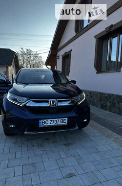 Позашляховик / Кросовер Honda CR-V 2017 в Івано-Франківську
